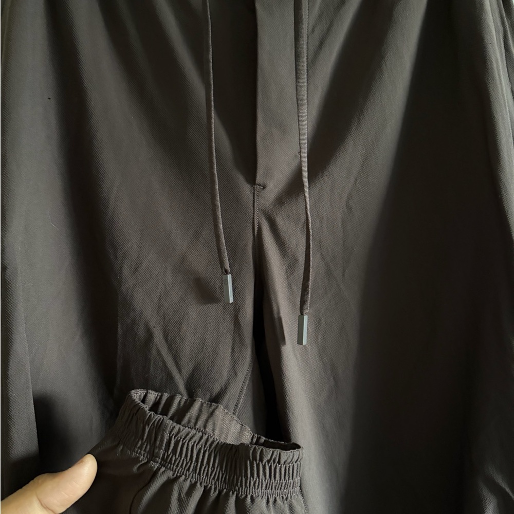 Lululemon License to Train Jogger (Rich Espresso - Men’s Large) - Picture 4 of 4